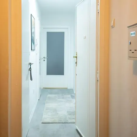 Apartamento Kalemova